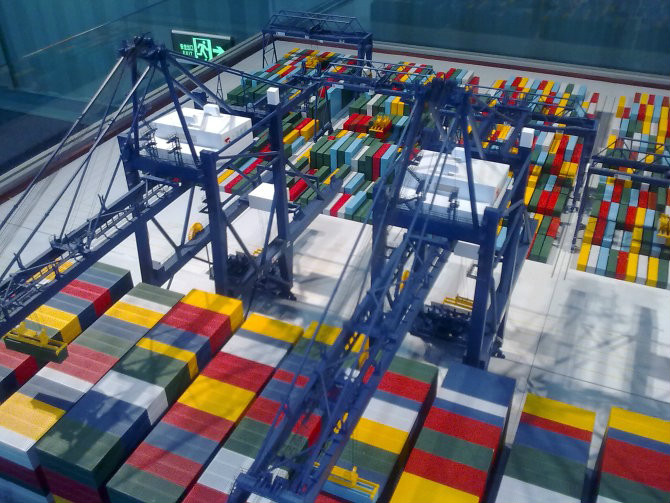 西宁港口集装箱堆场